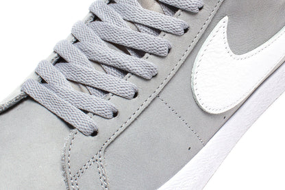 Zoom Blazer Mid