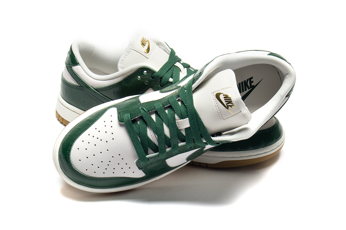 Women's Dunk Low LX
