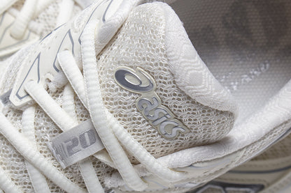 Gel-Kayano 20