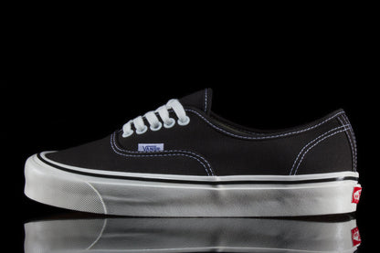 Authentic 44 DX (Anaheim Factory)