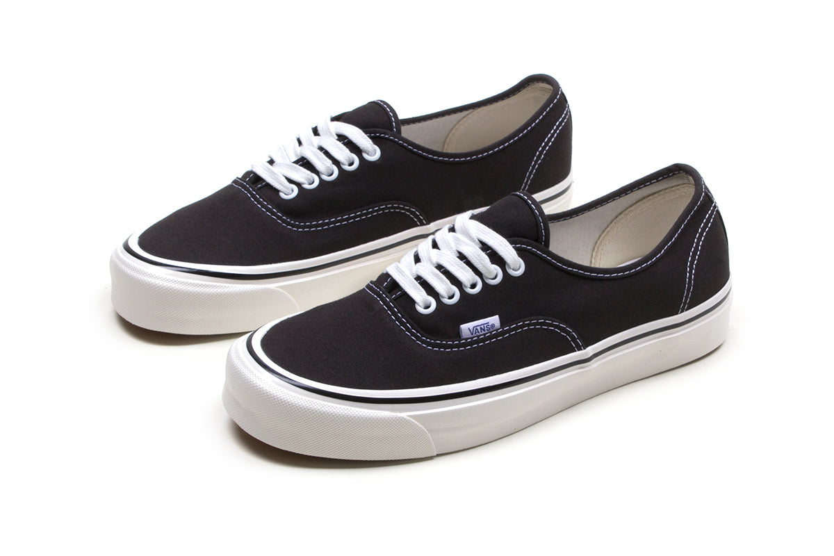 Authentic 44 DX (Anaheim Factory)