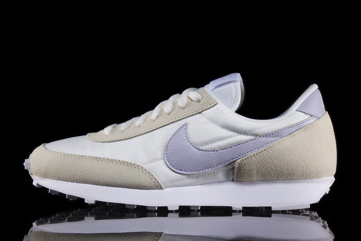 Daybreak Women's