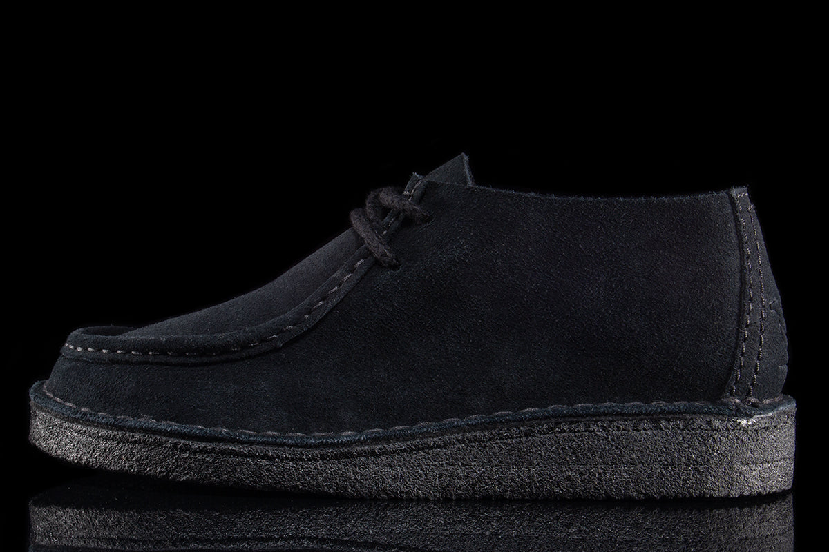 Women's Desert Nomad Black Suede