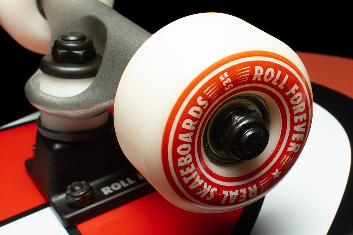 Red Oval Complete - 7.3"