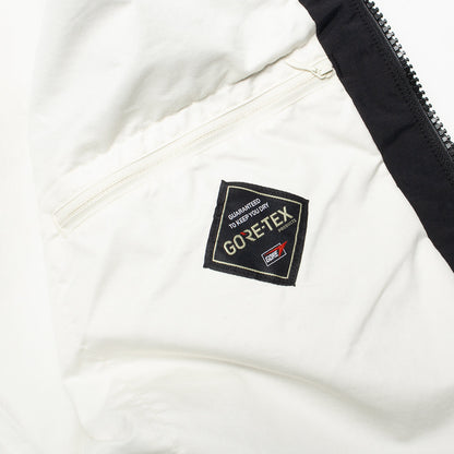 2L Nylon Gore-Tex Cruiser Jacket