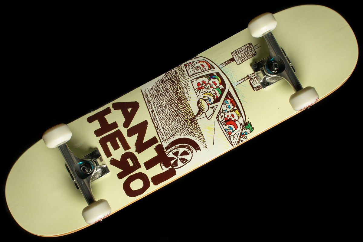 Clowns Complete Deck 8.06"