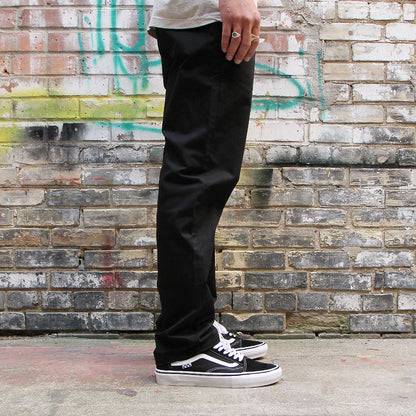 Authentic Chino Relaxed Pant