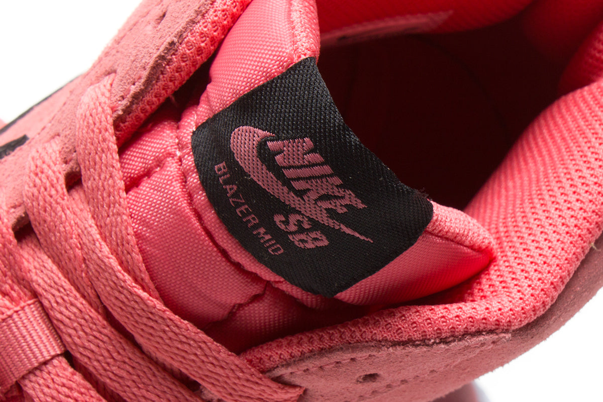 Zoom Blazer Mid