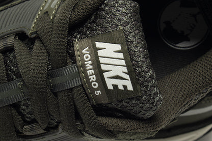 Women's Zoom Vomero 5