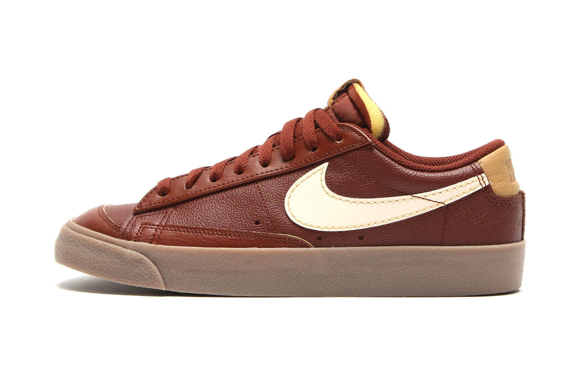 Blazer Low '77 EMB