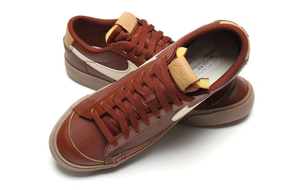 Blazer Low '77 EMB