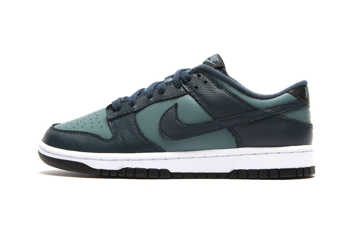 Dunk Low Retro Premium