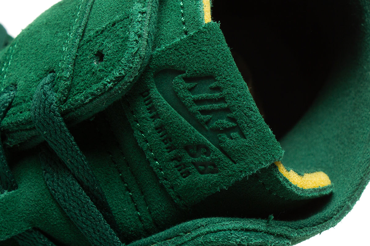 Dunk High Pro Decon