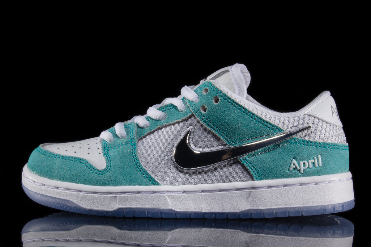 Dunk Low Pro x April Skateboards (PS)