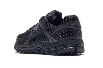 Zoom Vomero 5