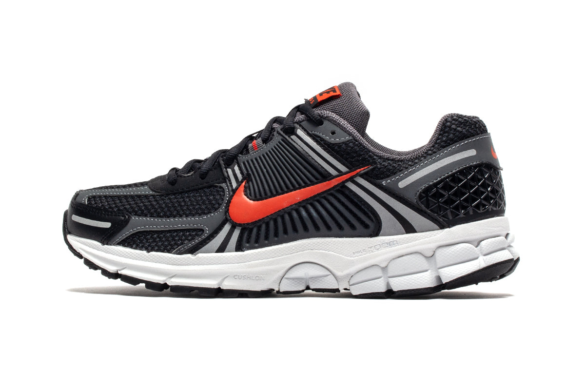 Zoom Vomero 5