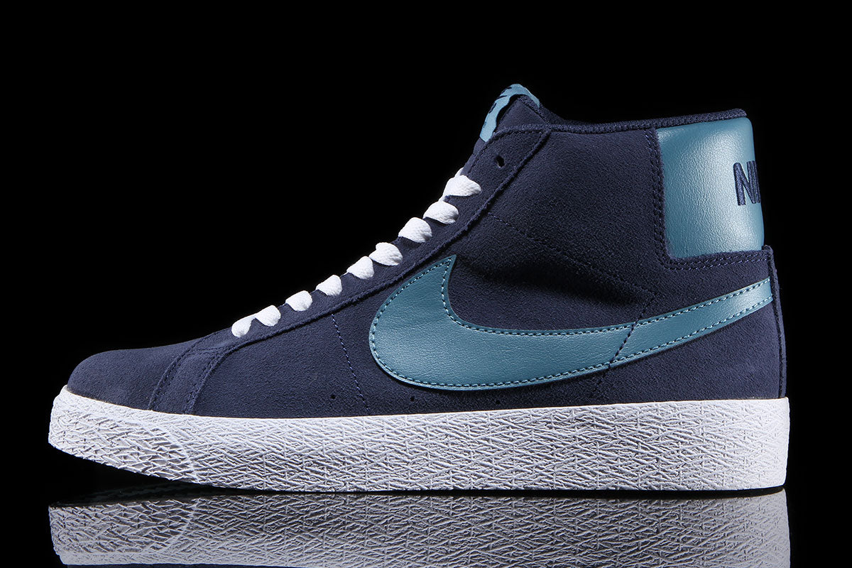 Zoom Blazer Mid