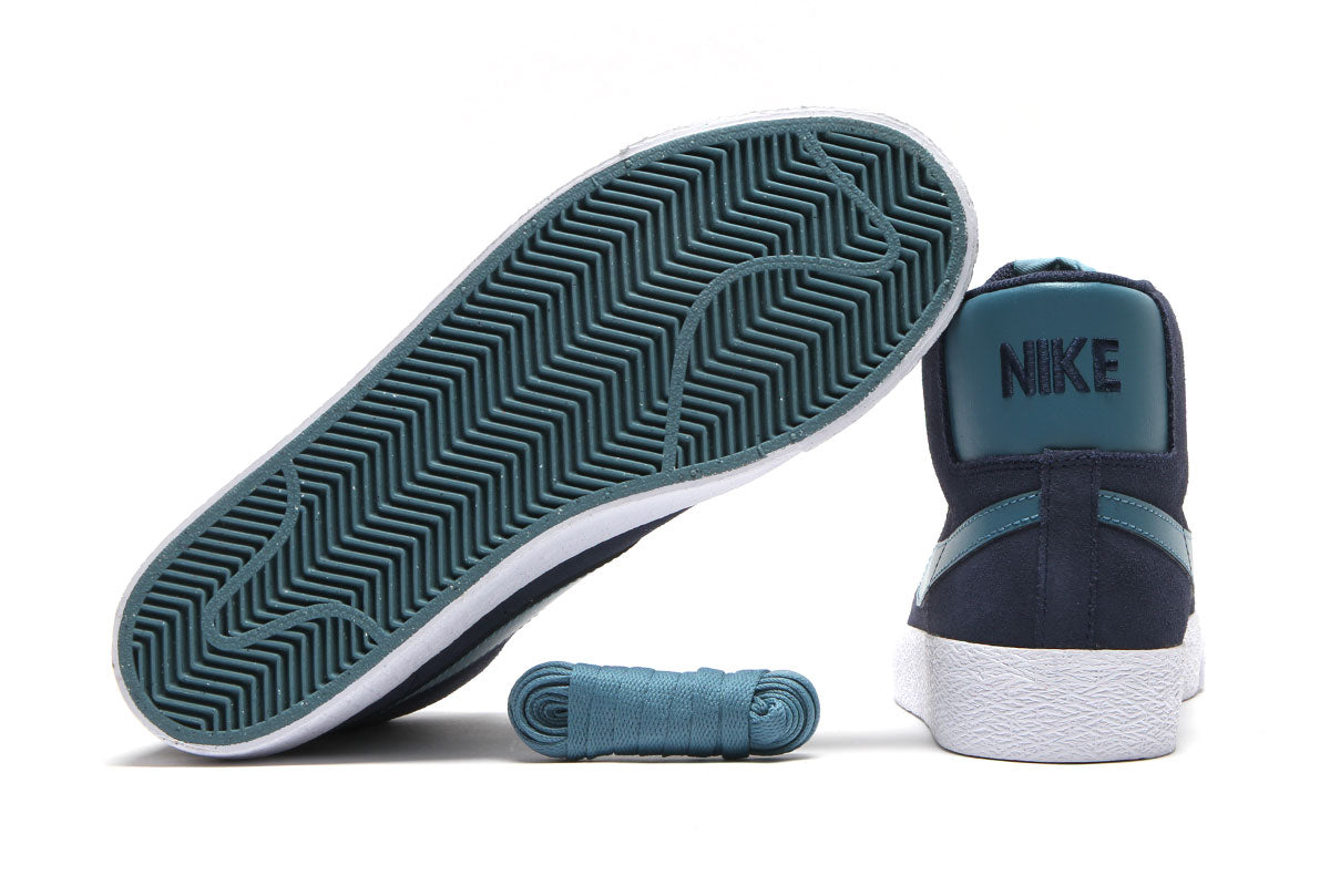 Zoom Blazer Mid