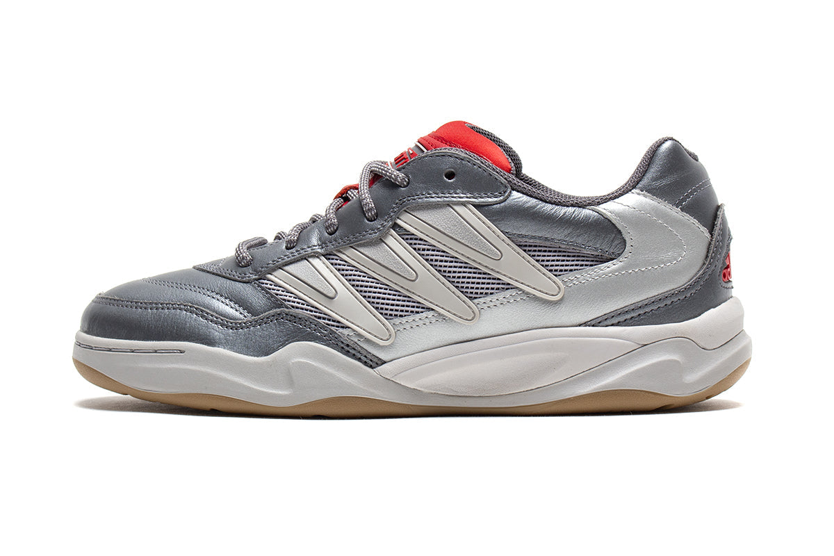 Predator 94 ST