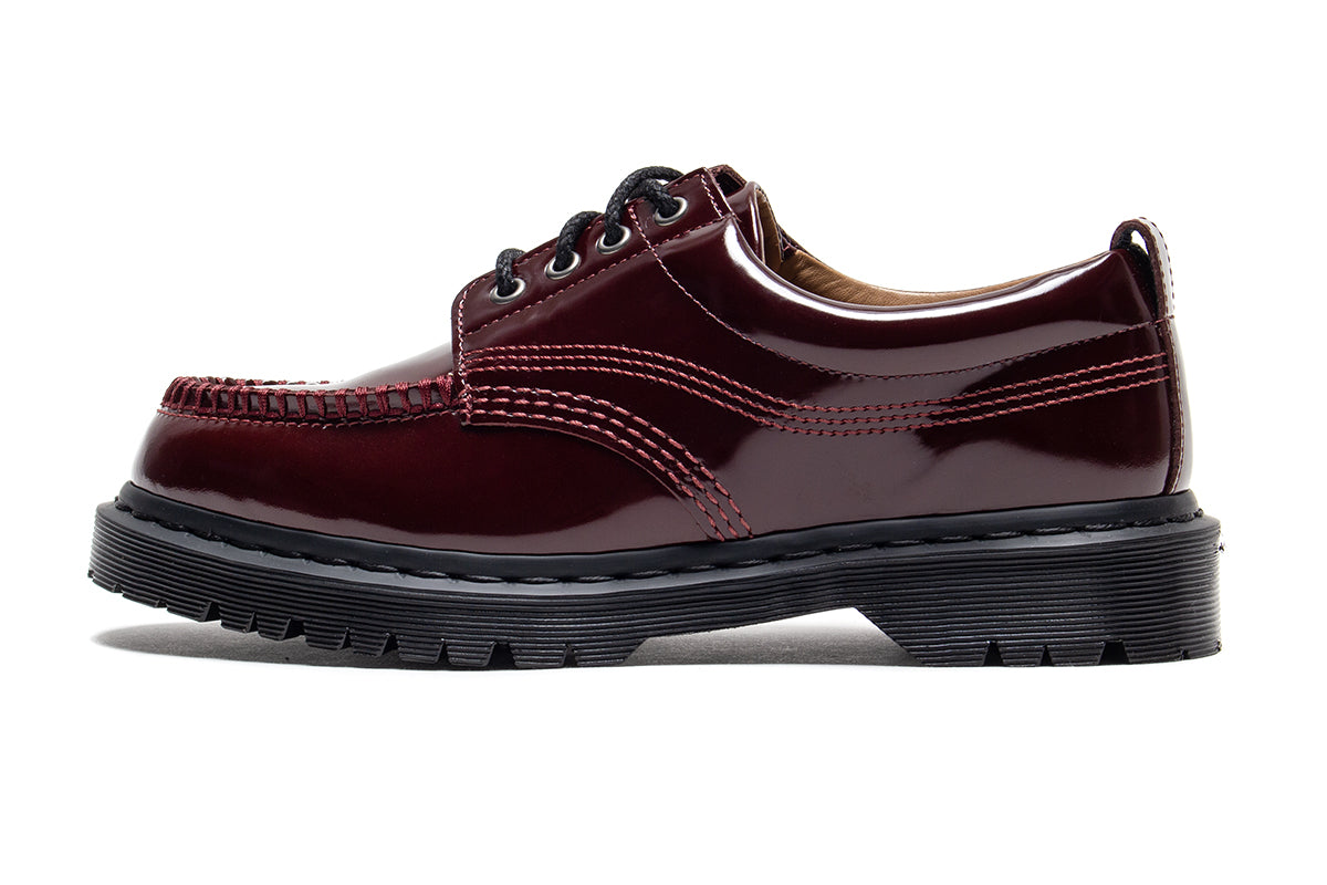 Lowell - Lacquered Leather