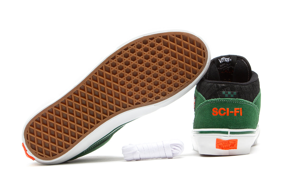 Skate Half Cab '92 x Sci-Fi Fantasy