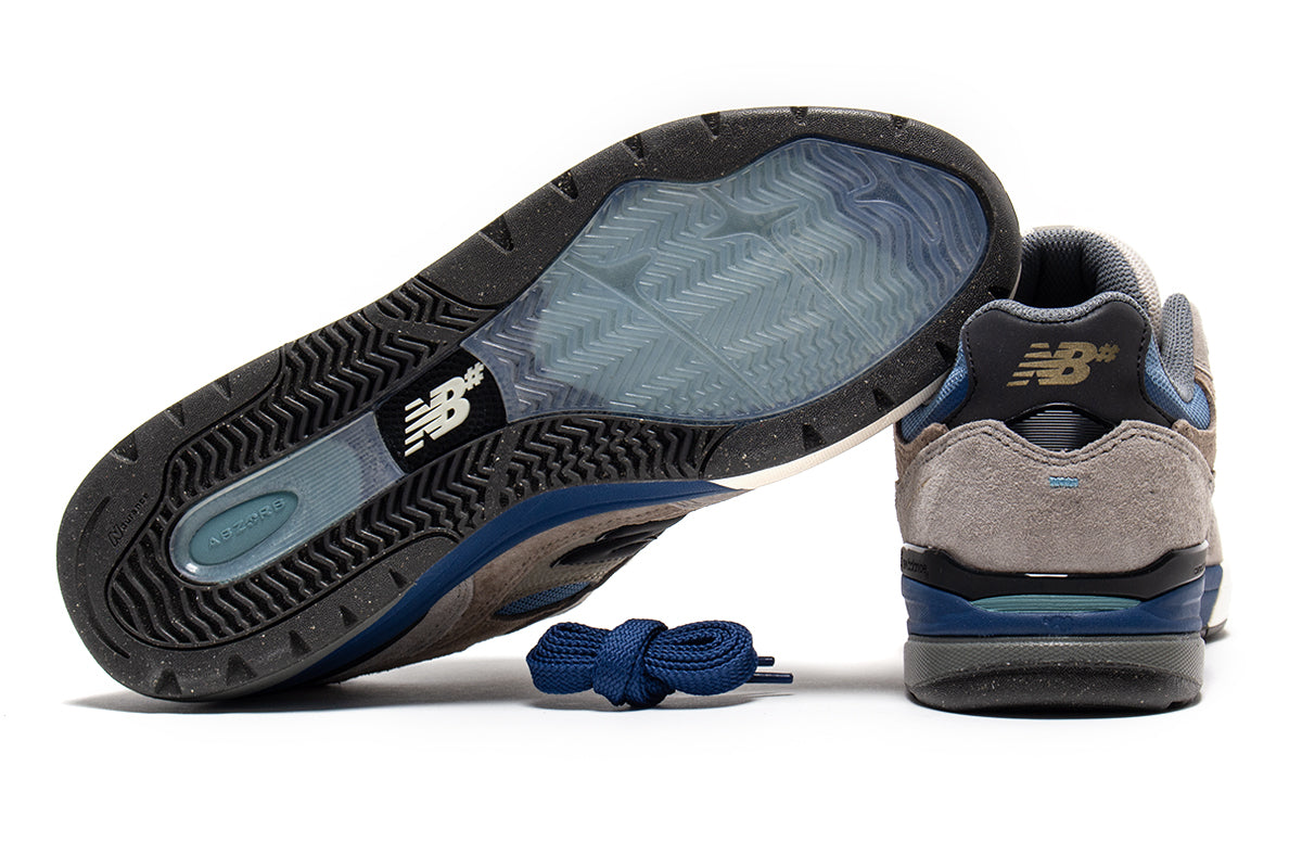 933 - Standard & Wide