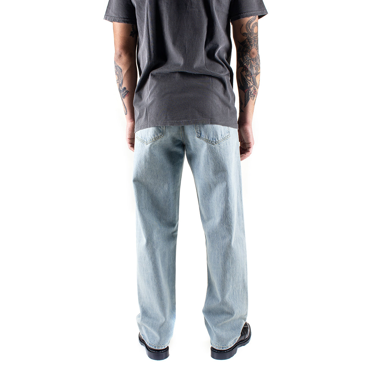 Pleated Jeans
