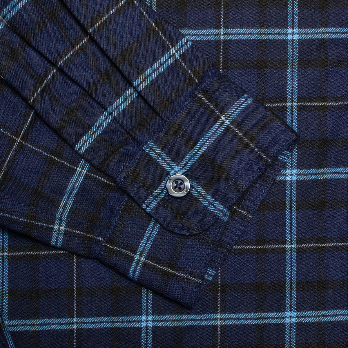 L/S Flannel Button-Up Shirt