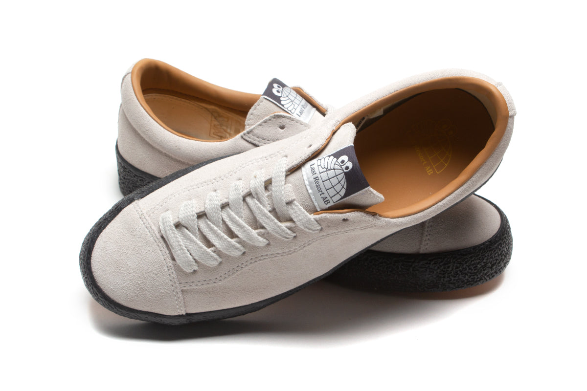 VM002 Suede Lo
