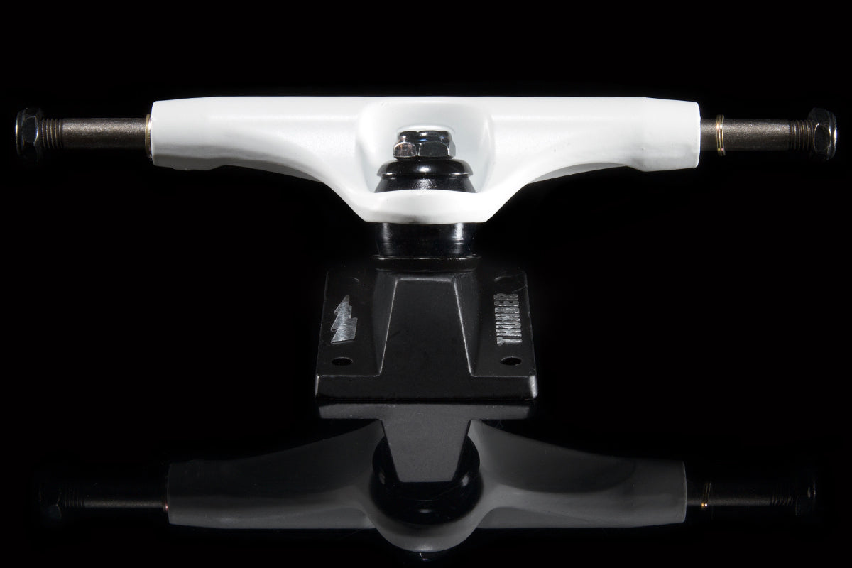 Onyx Matte White Truck (Set of 2)