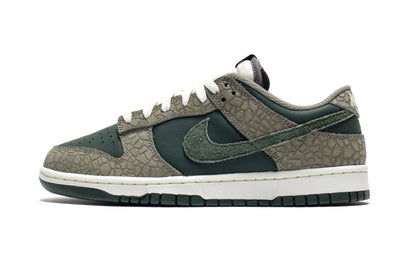Dunk Low Retro Premium
