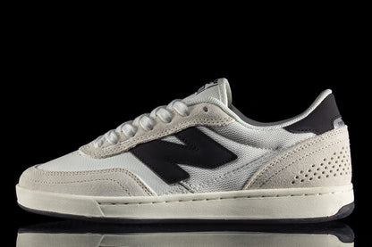 440 Low V2 - Standard & Wide