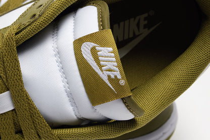 Dunk Low Retro