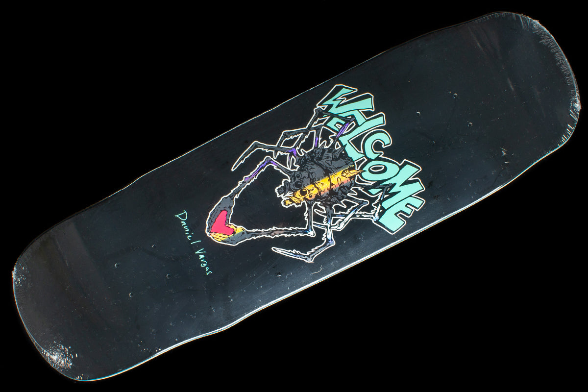 Spider On Effigy Deck 8.8"