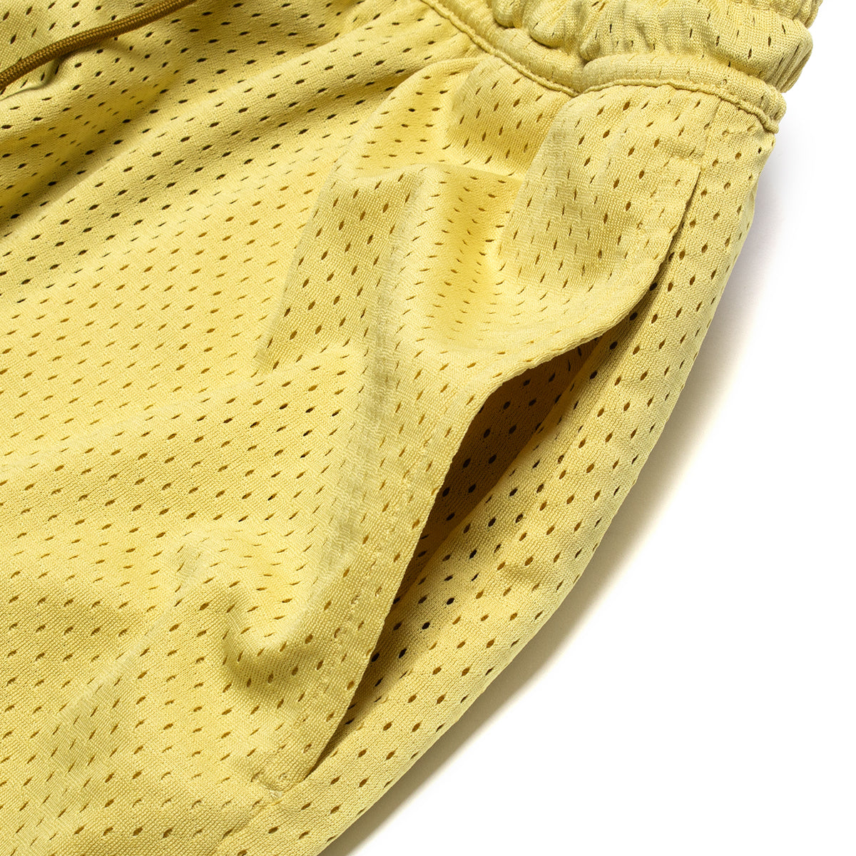 Reversible Mesh Short