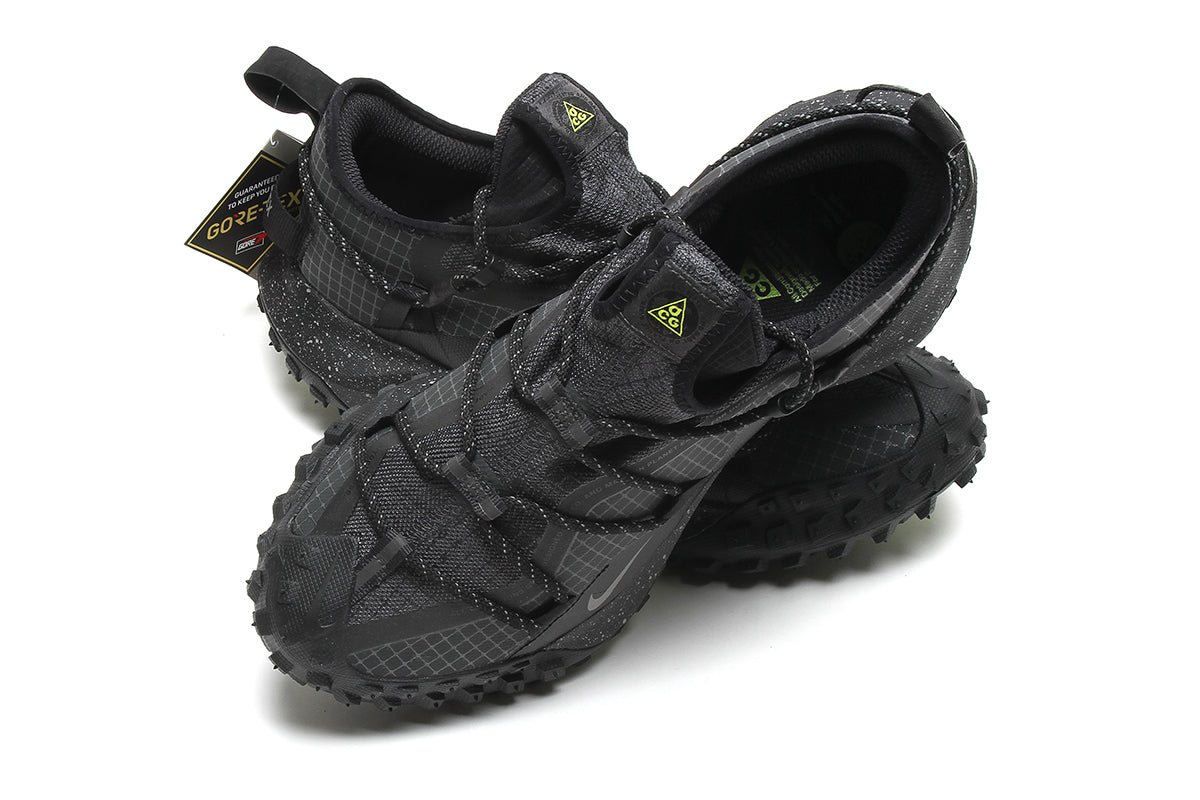ACG Mountain Fly Low Gore-Tex