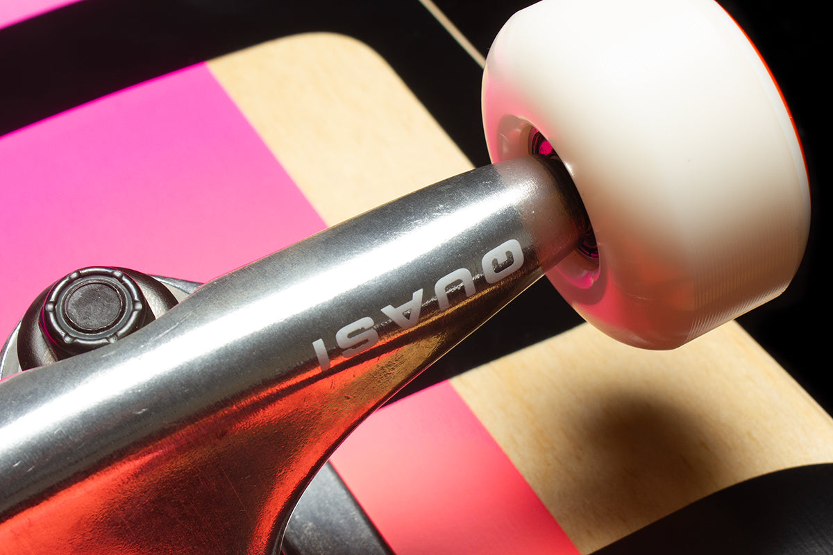 Euro Phade Red Complete 7.875"