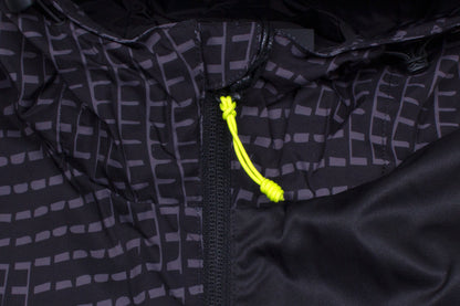 Warp Shell Windbreaker