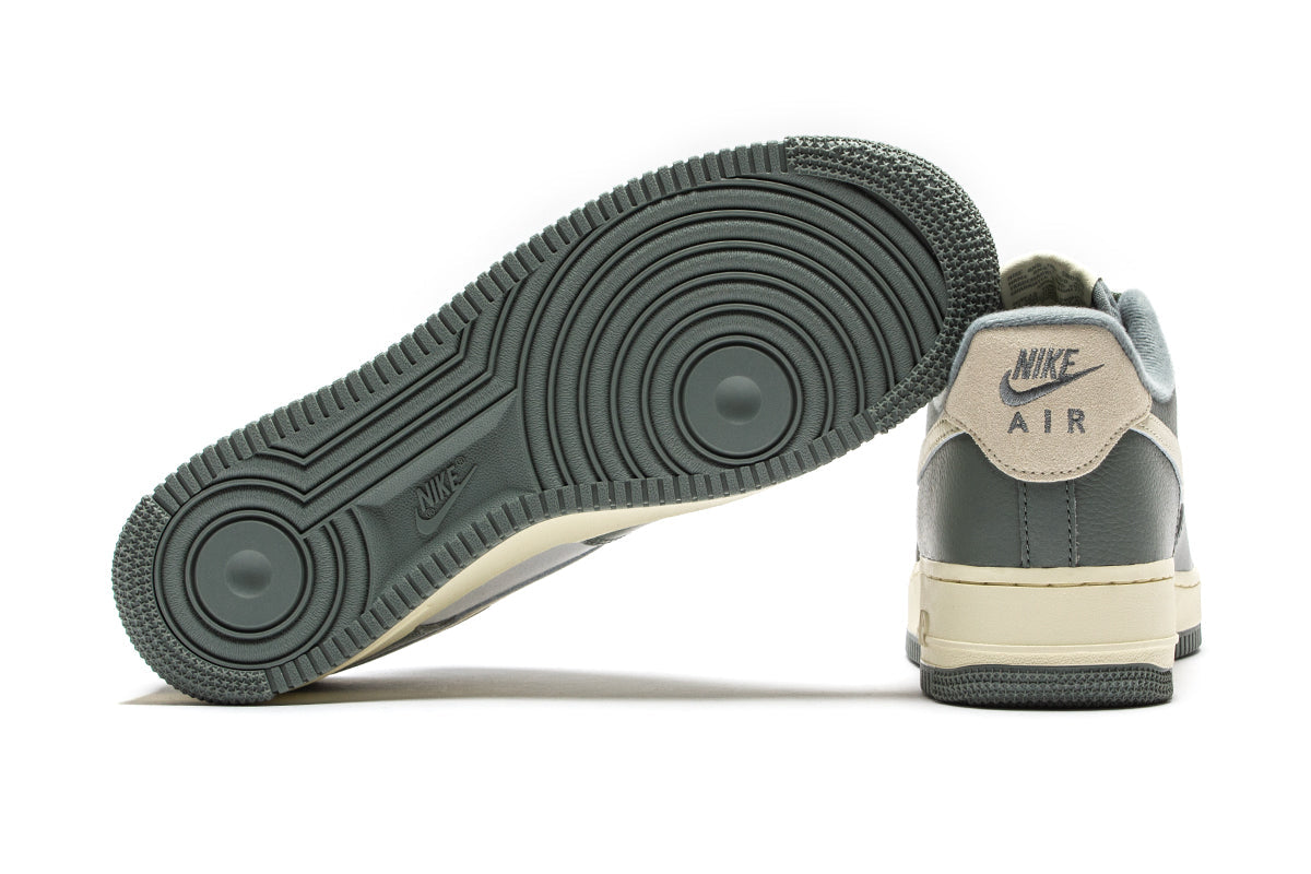 Air Force 1 '07 LX "Mica Green"