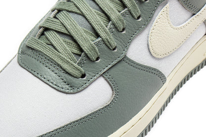 Air Force 1 '07 LX "Mica Green"