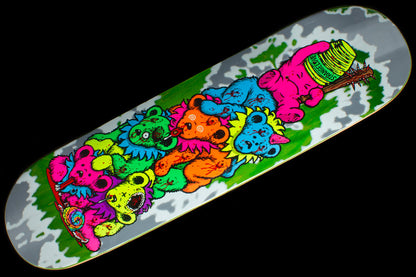 Bears Green Deck 8"