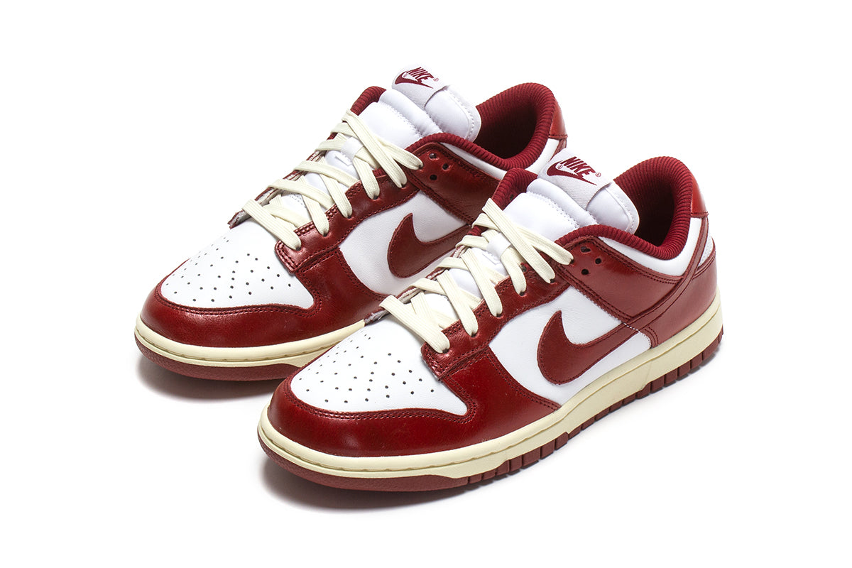Women's Dunk Low Premium