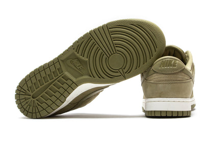 Women's Dunk Low Premium