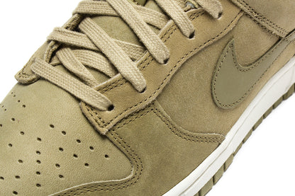 Women's Dunk Low Premium