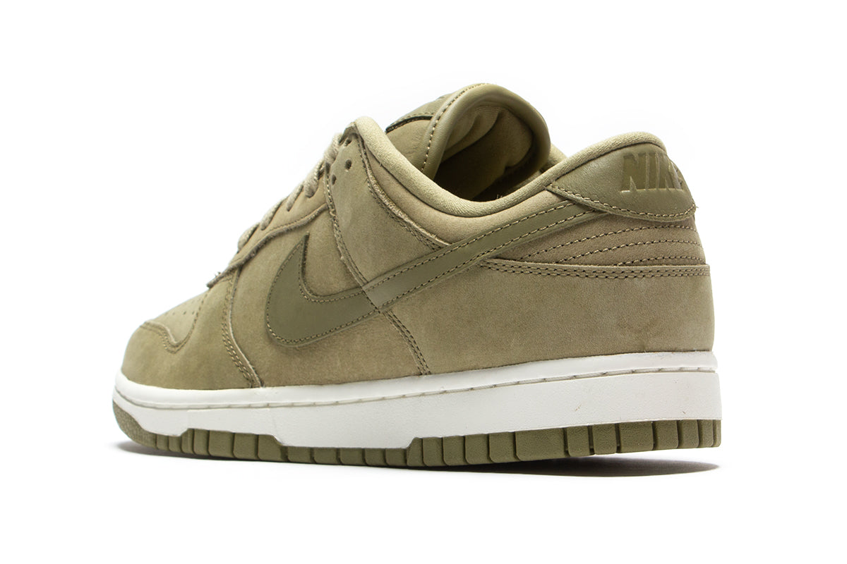 Women's Dunk Low Premium