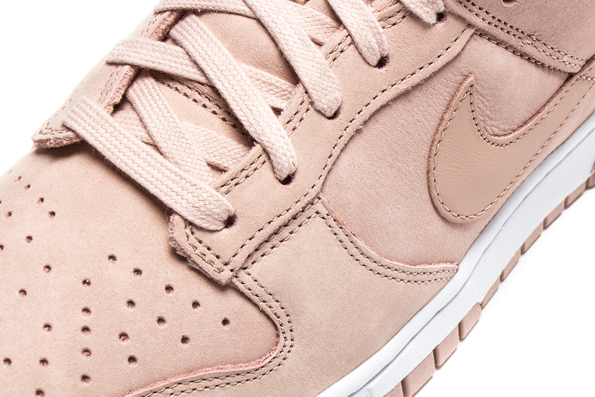 Women's Dunk Low Premium