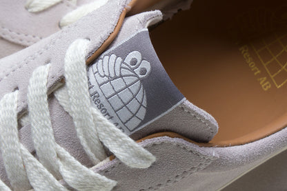 VM001 Suede Lo