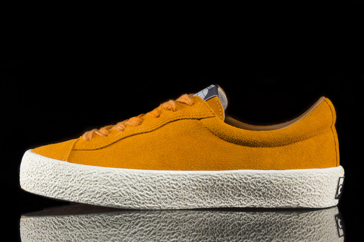 VM002 Suede Lo