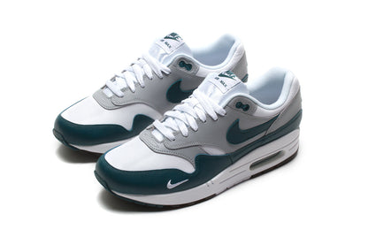 Air Max 1 LV8