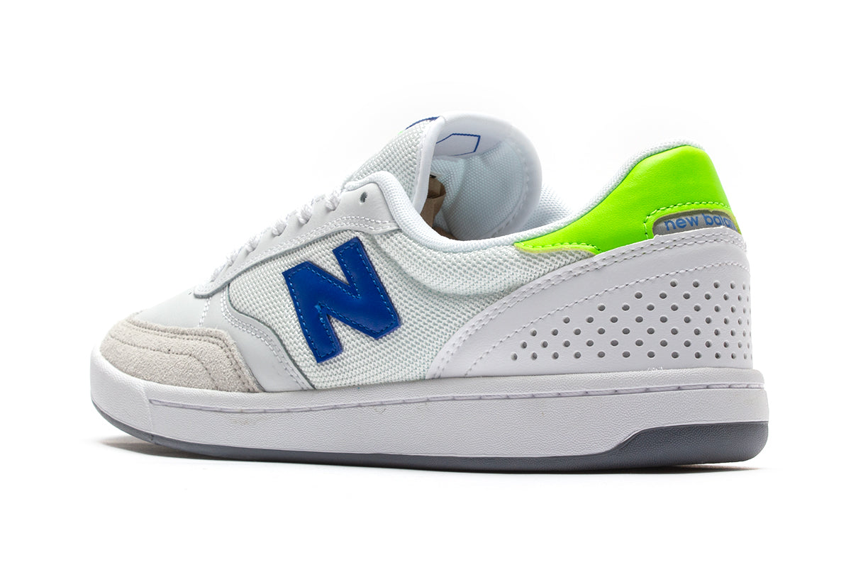 440
